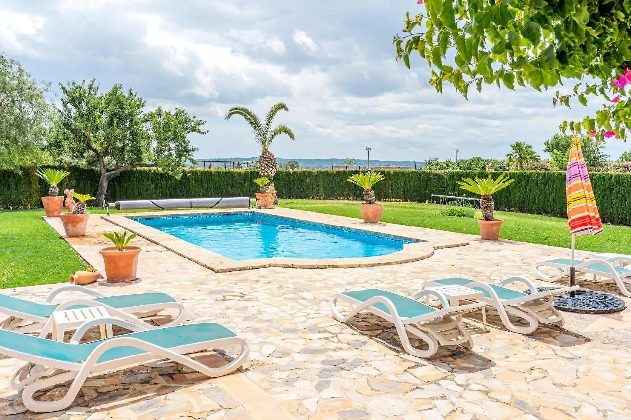 Villa Casa Verde Sa Pobla Spain