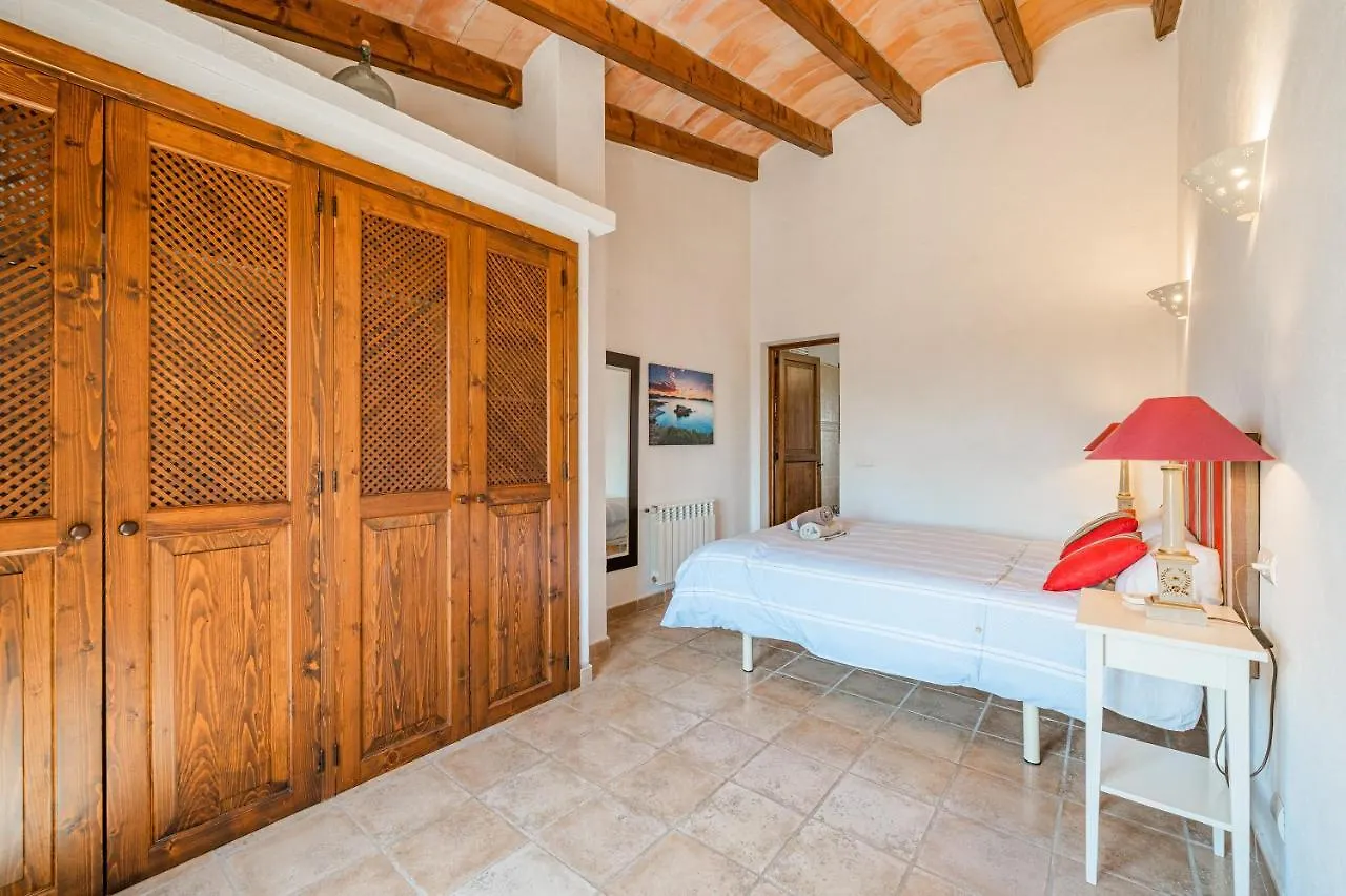Villa Casa Verde Sa Pobla Spain